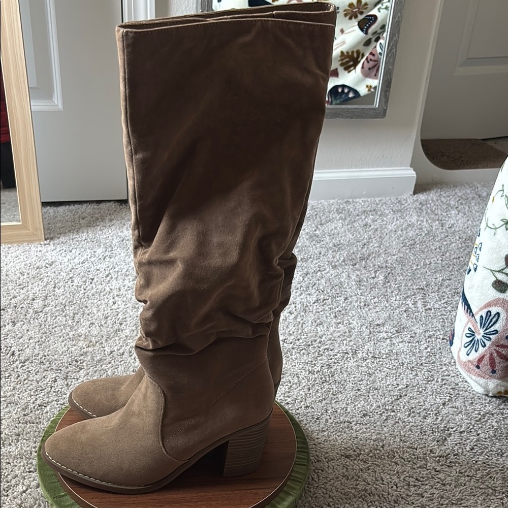 Women's Brown Suede Knee-High Boots